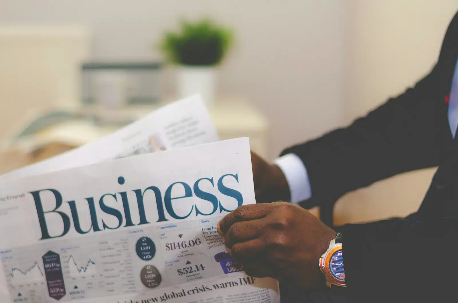 Journal “Business”, Unsplash